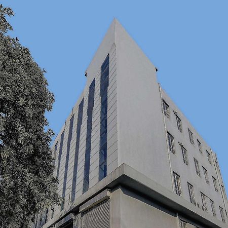Townhouse Golden King Otel Yeni Delhi Dış mekan fotoğraf